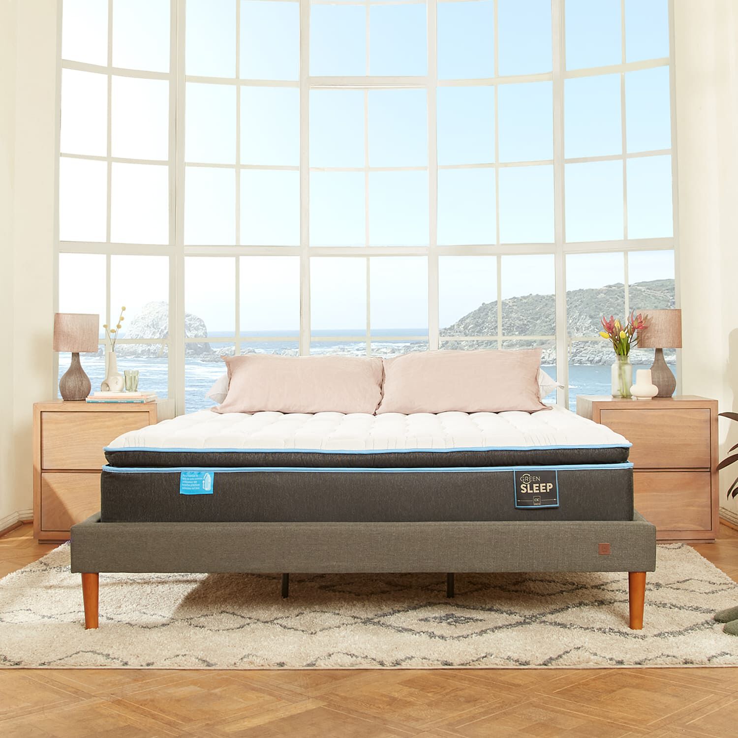 Cama Europea Curve 2 Plazas Smart Green + Almohadas + Plumón