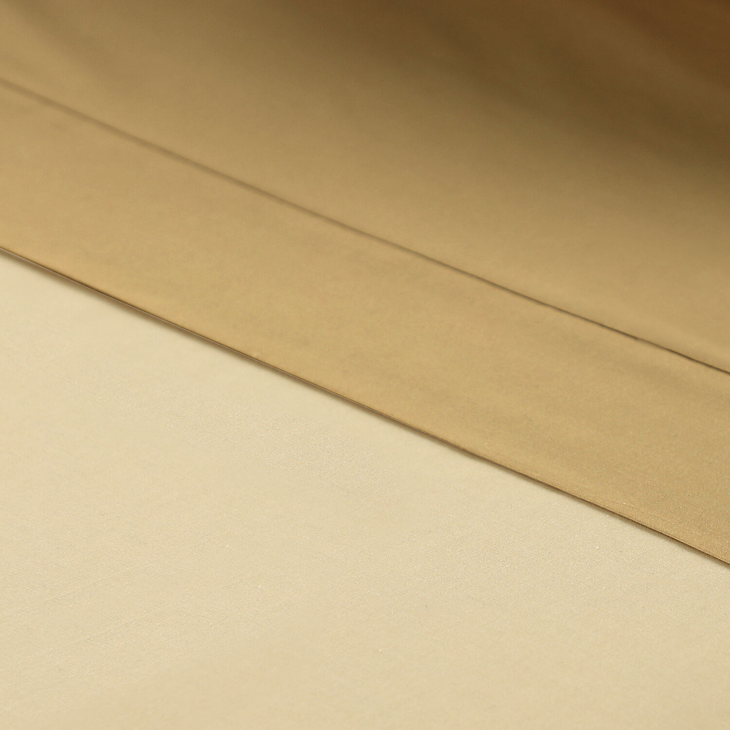 S&aacute;banas Single 144 Hilos Lisa Taupe