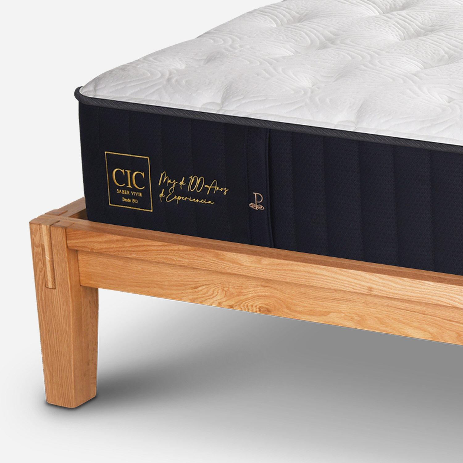 Cama Oak 2 Plazas Premium + Almohadas Viscoelásticas + Plumón