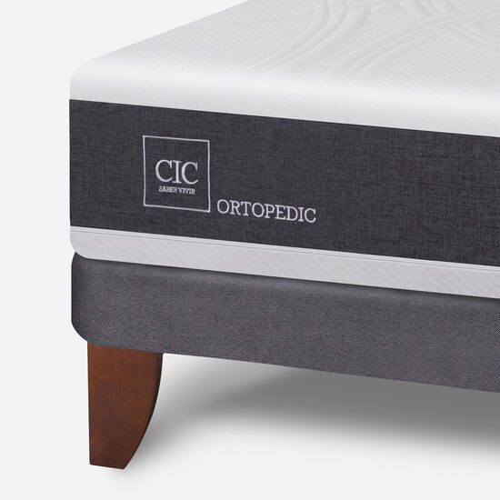 Cama Europea 2 Plazas Ortopedic Base Normal + Set Olmo