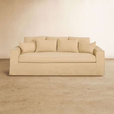 Sof&aacute; 3 Cuerpos Hamar Arena