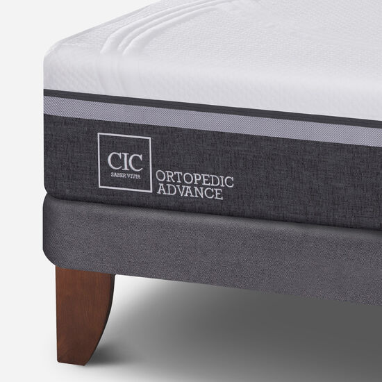 Cama Europea 2 Plazas Ortopedic Advance Base Dividida + Set Enio
