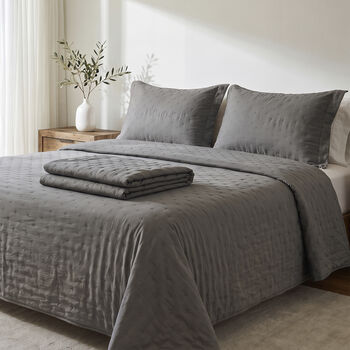 Quilt 2 Plazas Microfibra Gris