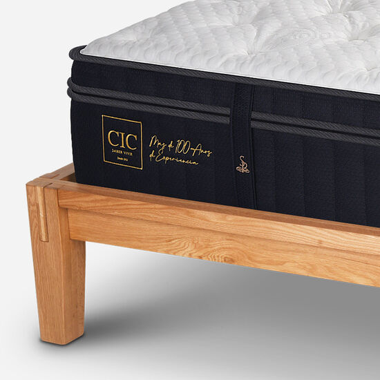 Cama Oak King Grand Premium + Plumón 100% Pluma Ganso