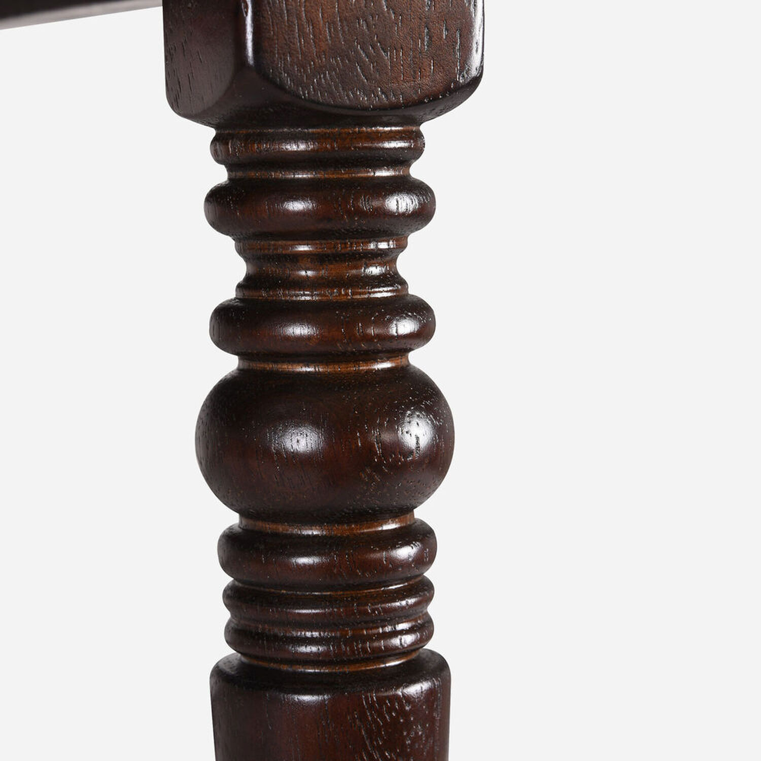 Comedor 8 Sillas 2 Sitiales Grand Le Blanc / Mesa sin Extensi&oacute;n