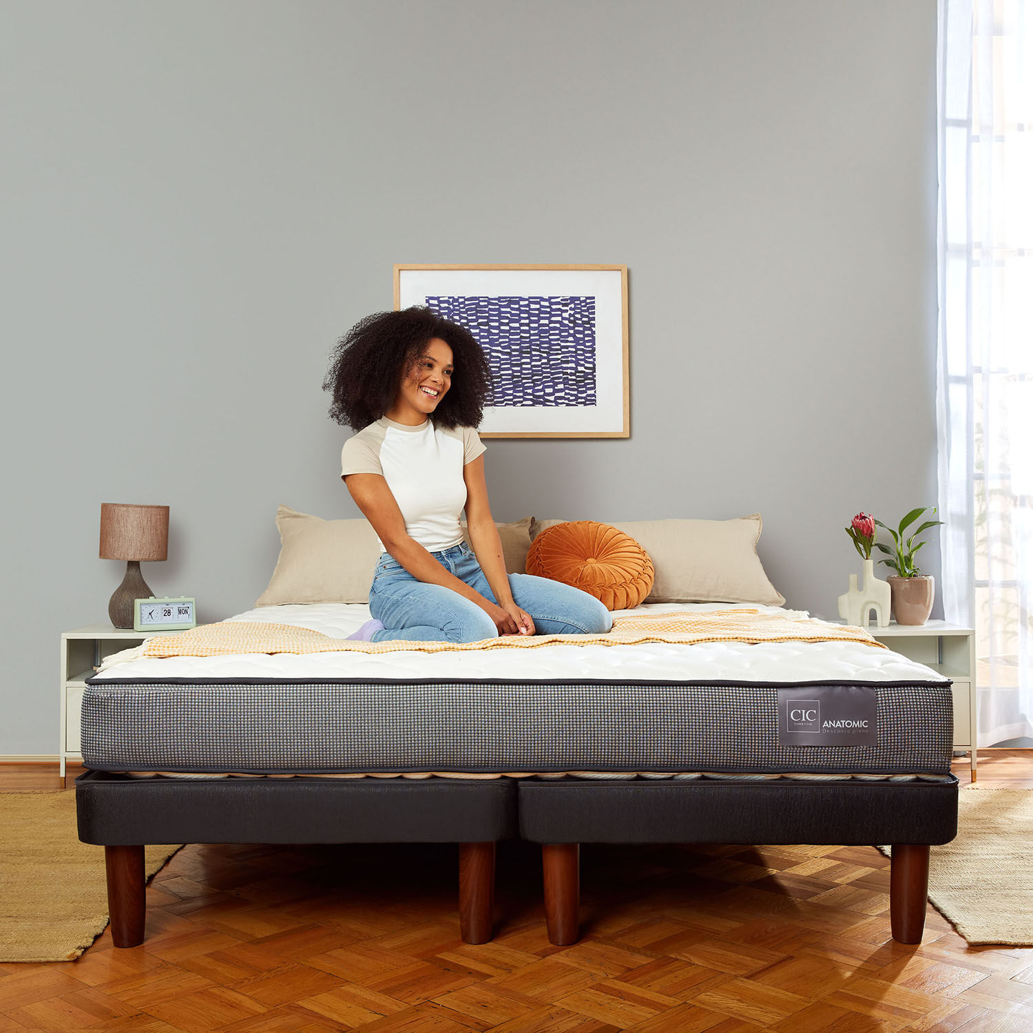Cama Europea 2 Plazas Anatomic Base Dividida + Respaldo Gales Gris