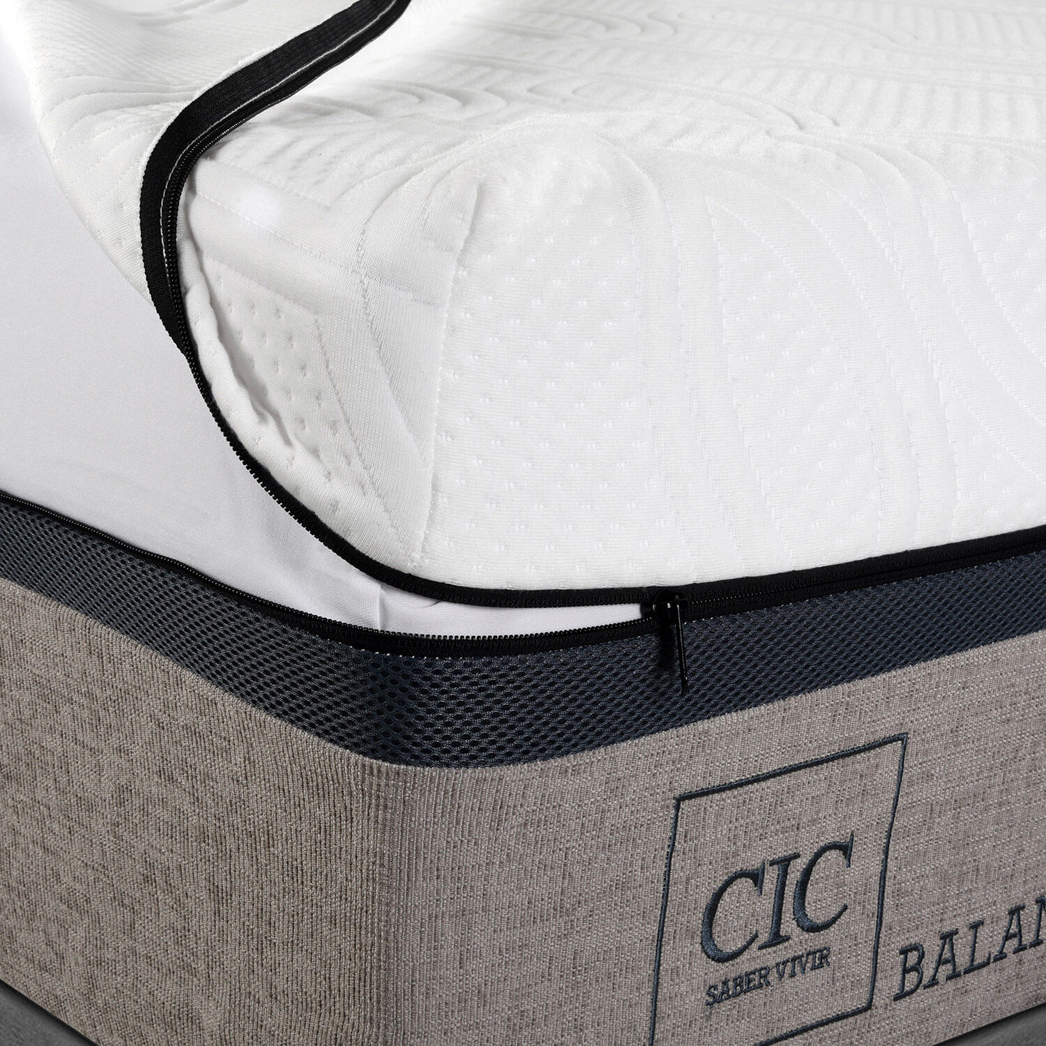 Cama Europea King Balance + Respaldo Antique