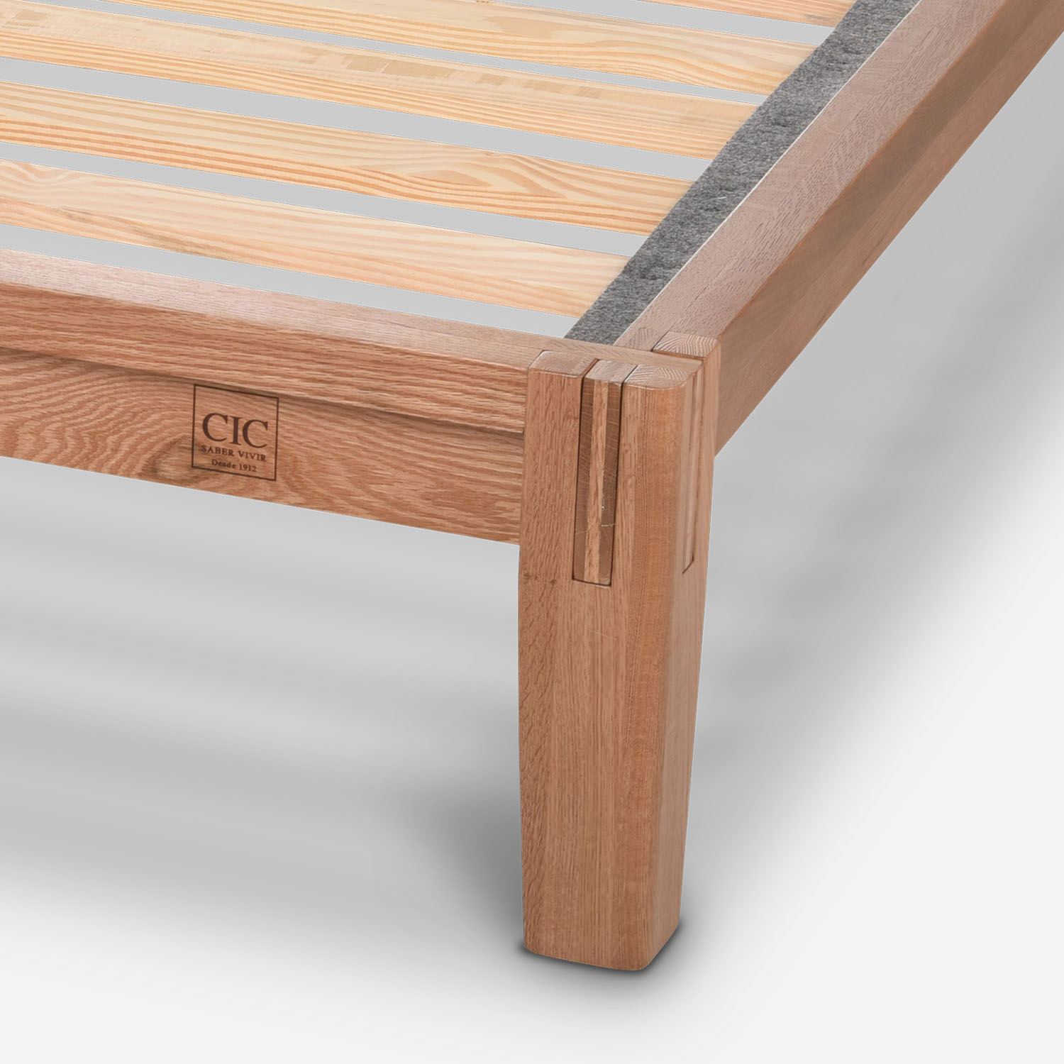 Base 2 Plazas Oak 150 x 200 Cm.