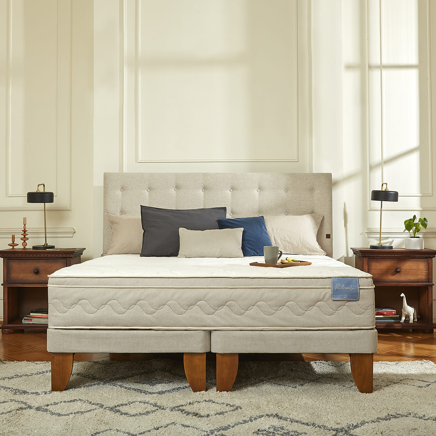 Cama Europea King Rilassati Base Dividida + Almohadas + Plum&oacute;n