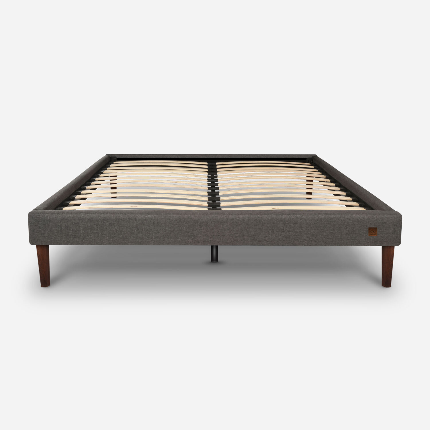 Cama Europea Curve 2 Plazas Ortopedic + Set Mil&aacute;n Caramel + Almohadas + Plum&oacute;n