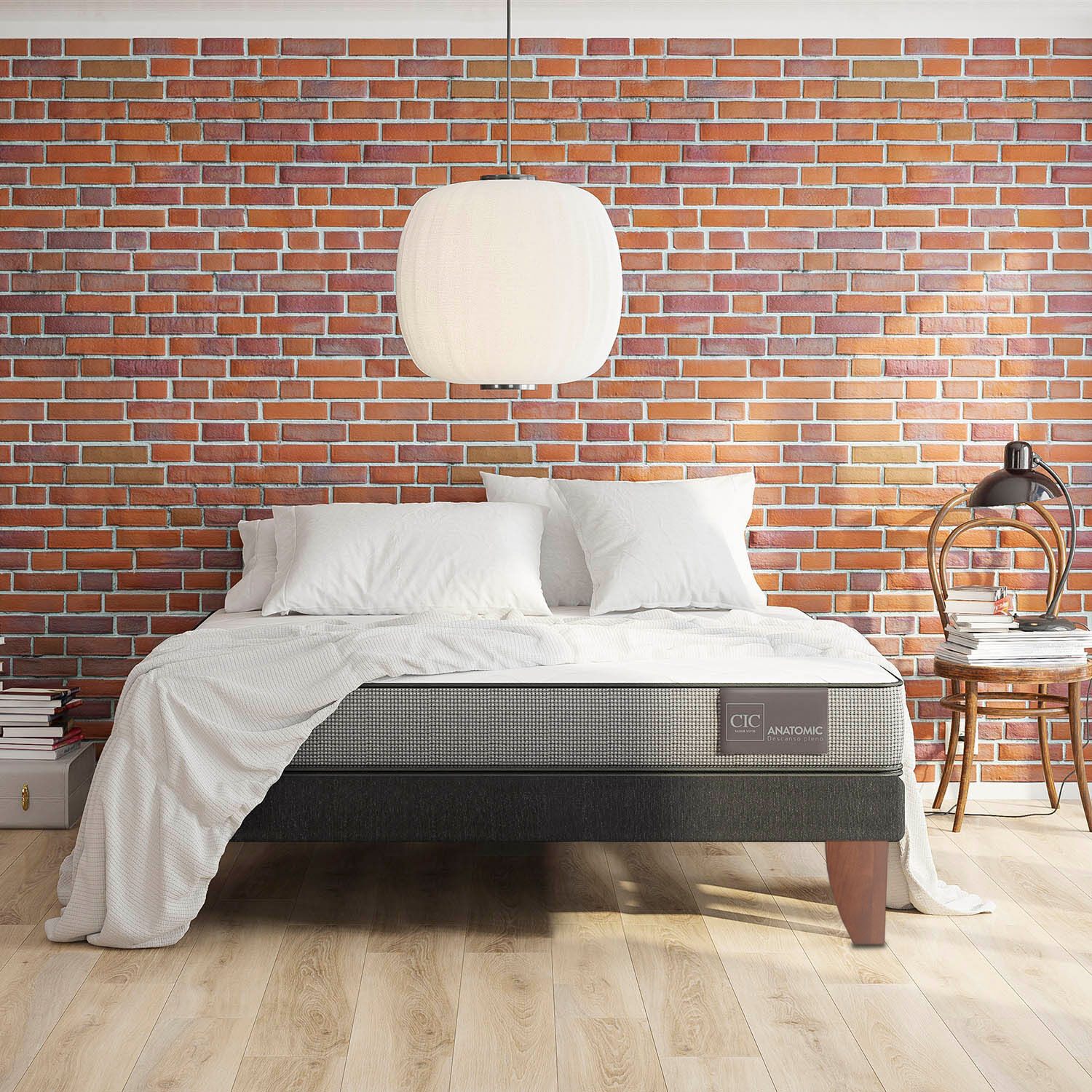 Cama Europea 2 Plazas Anatomic Base Normal + Respaldo M&uacute;nich Chocolate