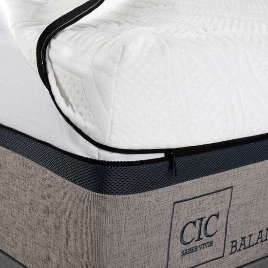 Cama Europea 2 Plazas Balance Base Dividida + Respaldo Kavery