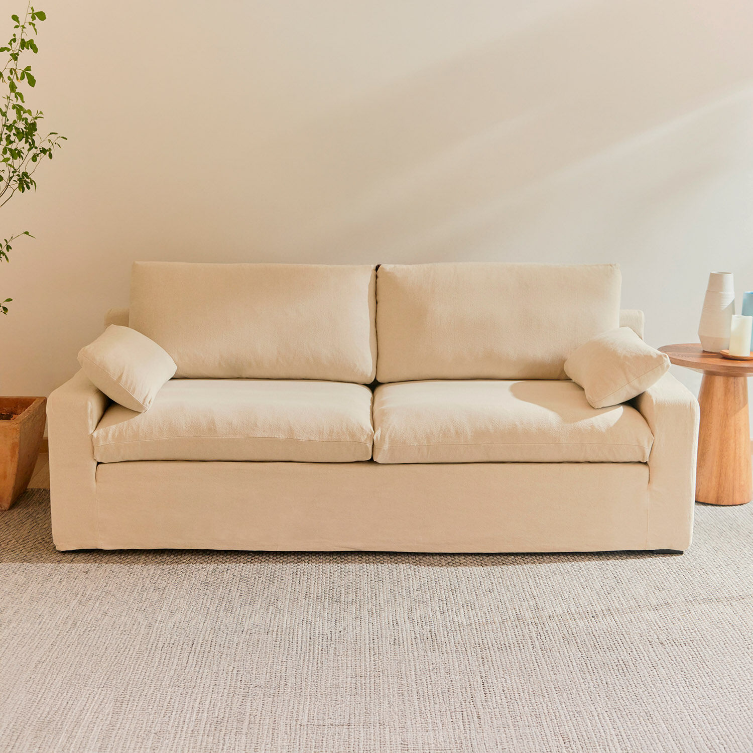 Sof&aacute; 3 Cuerpos Arendal Arena