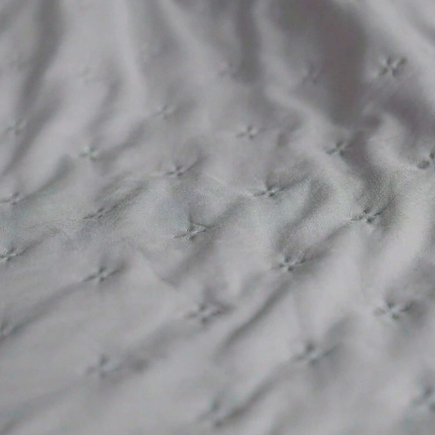 Quilt Single Microfibra Gris