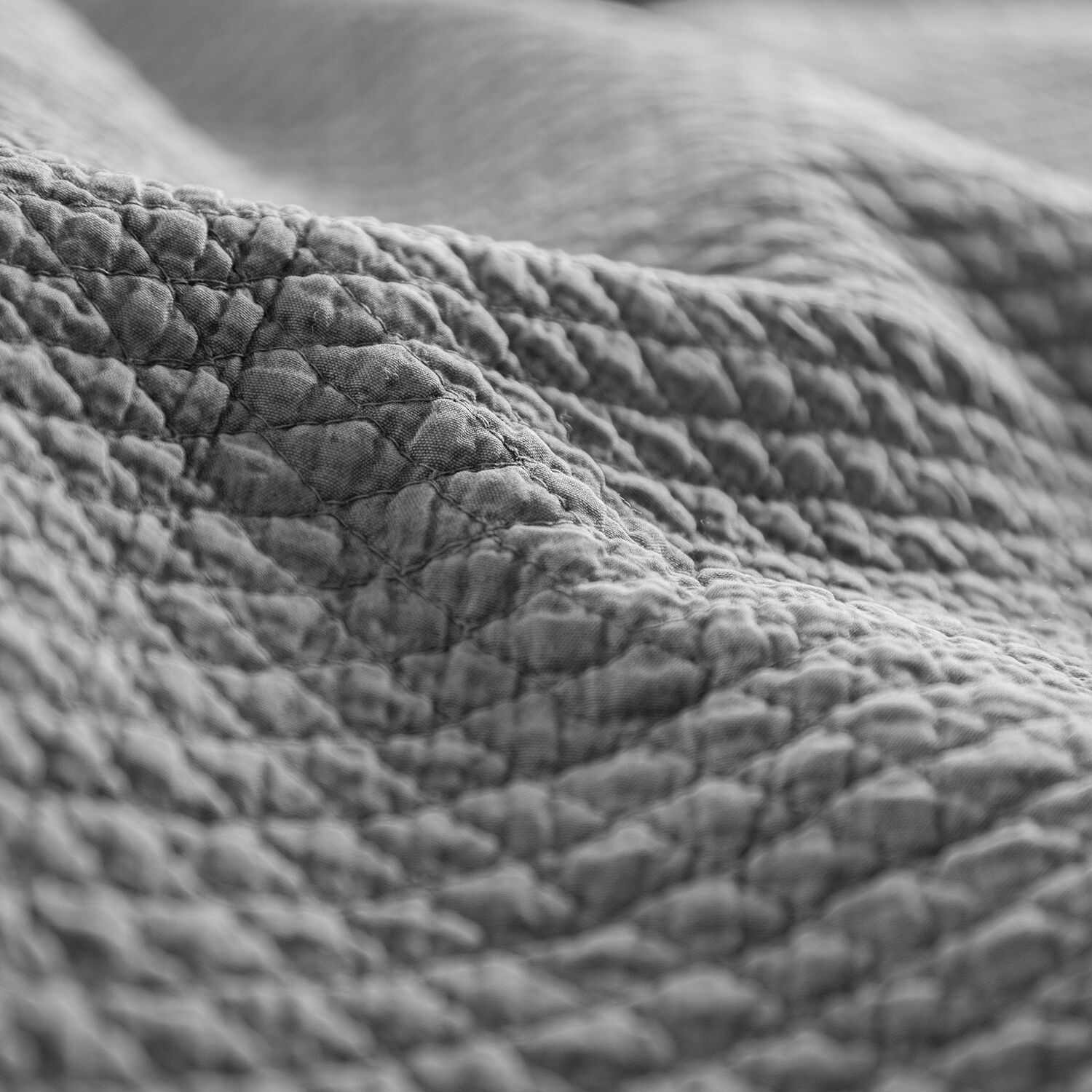 Quilt King Microfibra Stonewash Gris